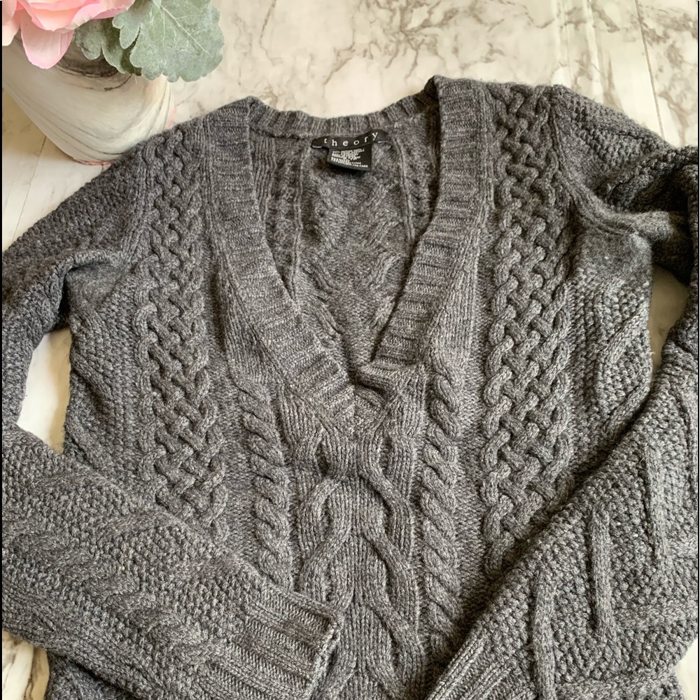 Women’s petite Theory deep v neck sweater